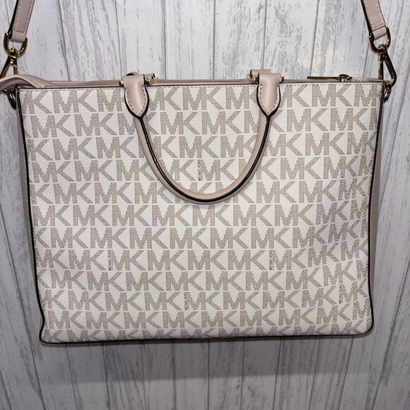 Michael Kors Large Jessie Bag Pink Ivory - Picture 7 of 12